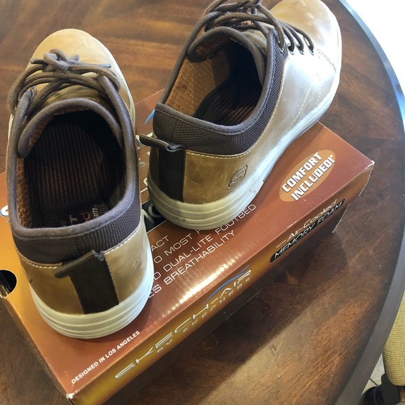 Men - Picture 2 of 3